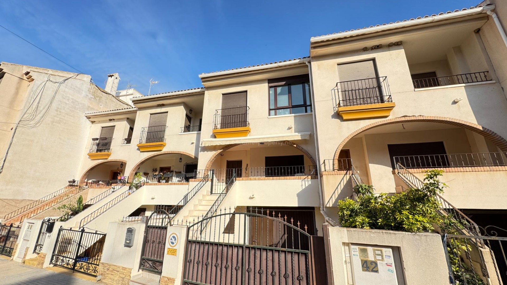 Bungalow in San Miguel de Salinas