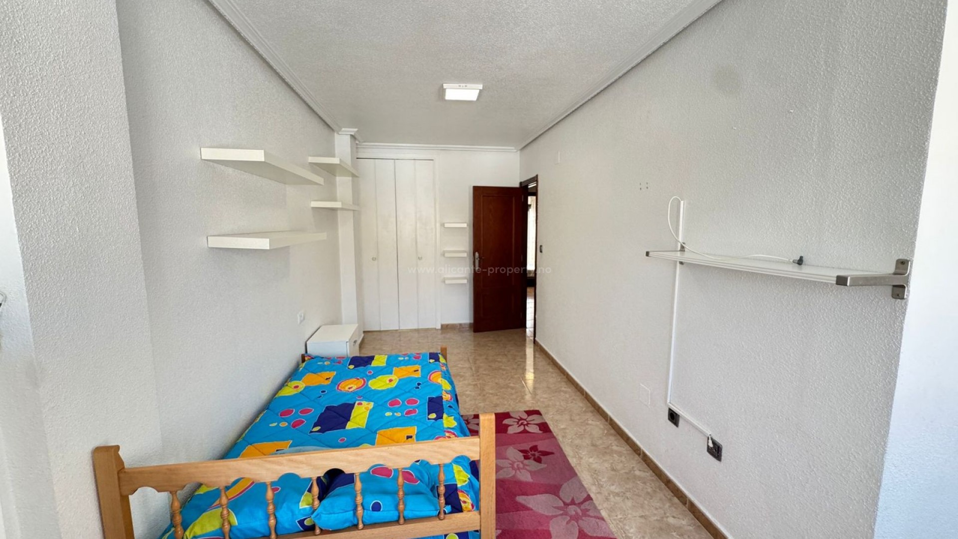 Bungalow in San Miguel de Salinas