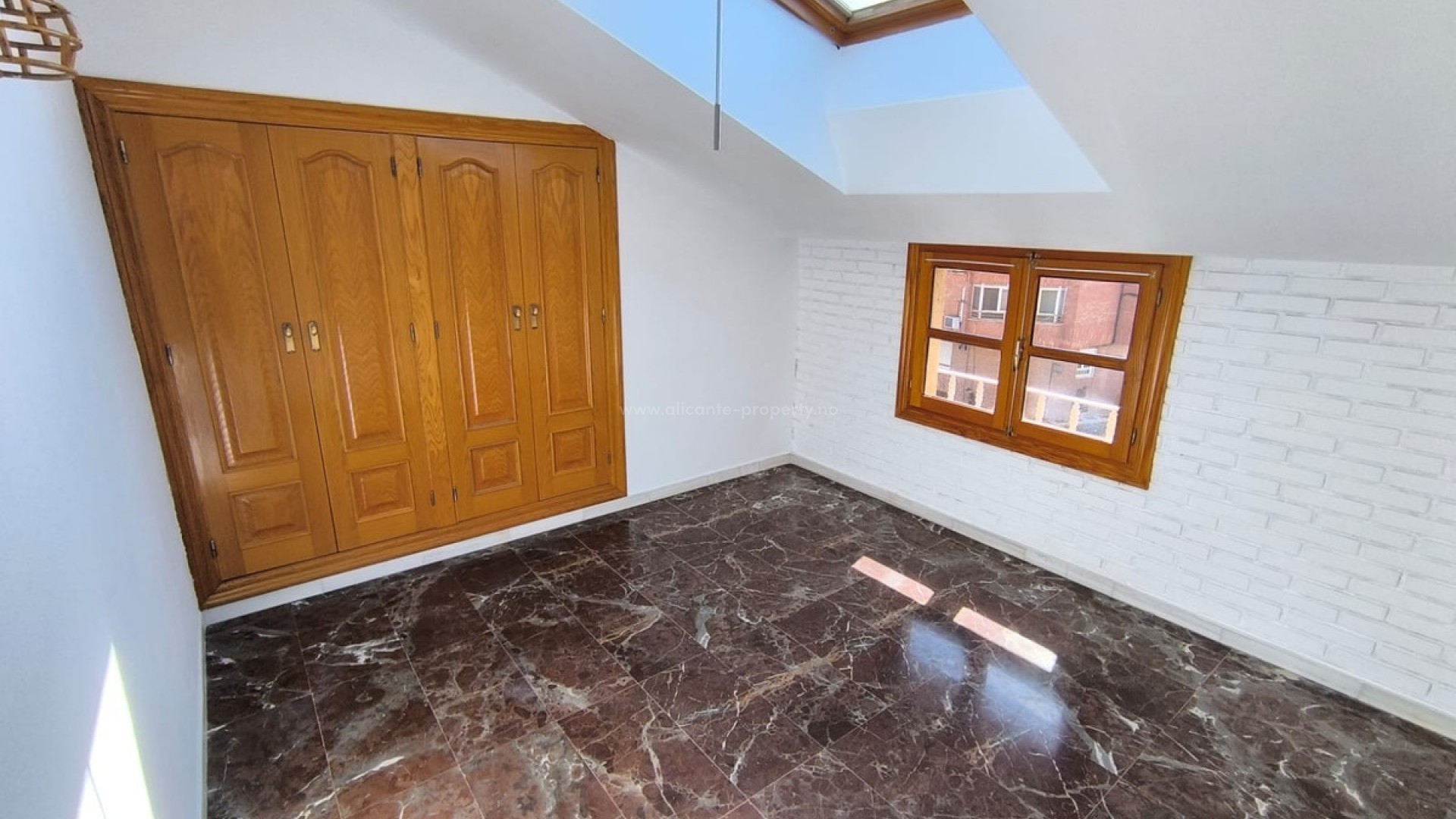 Bungalow in Sax Centro