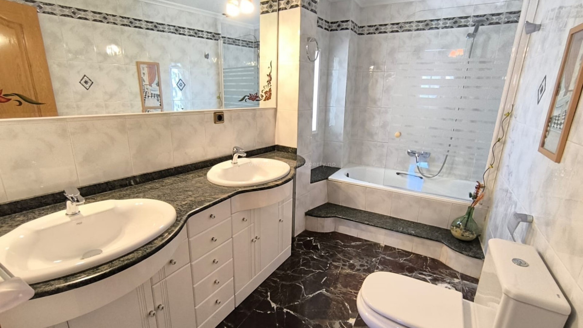 Bungalow in Sax Centro