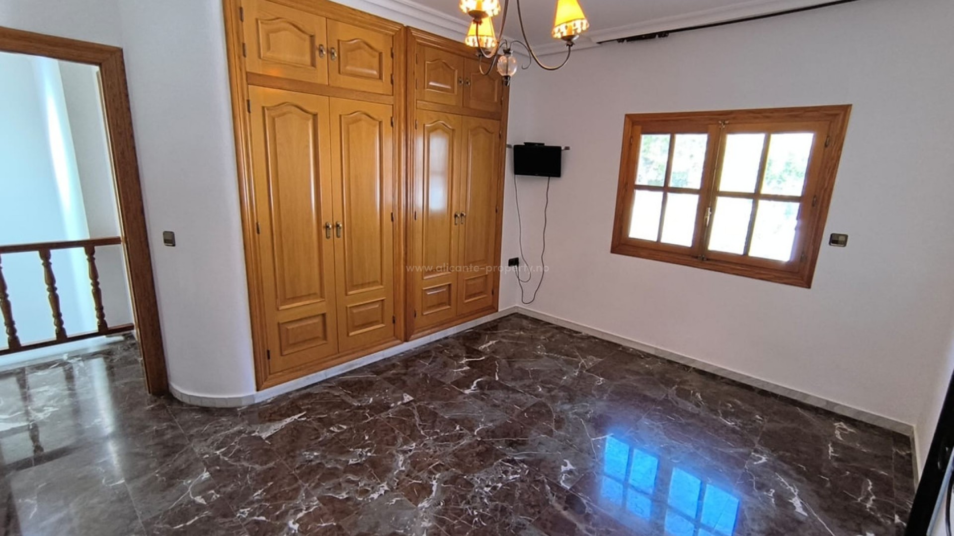 Bungalow in Sax Centro