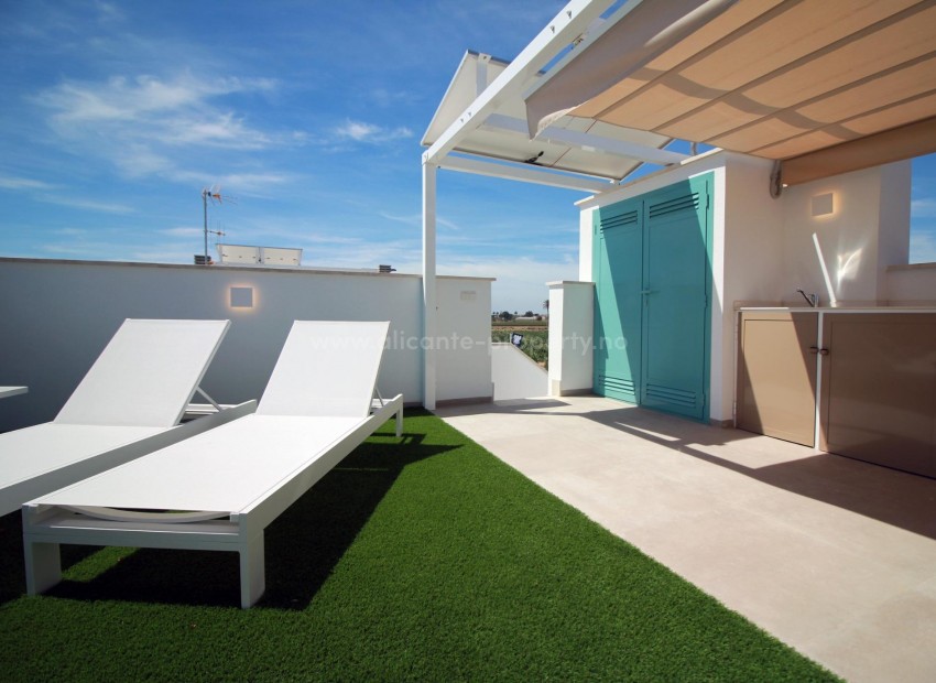 Bungalow in Torre De La Horadada