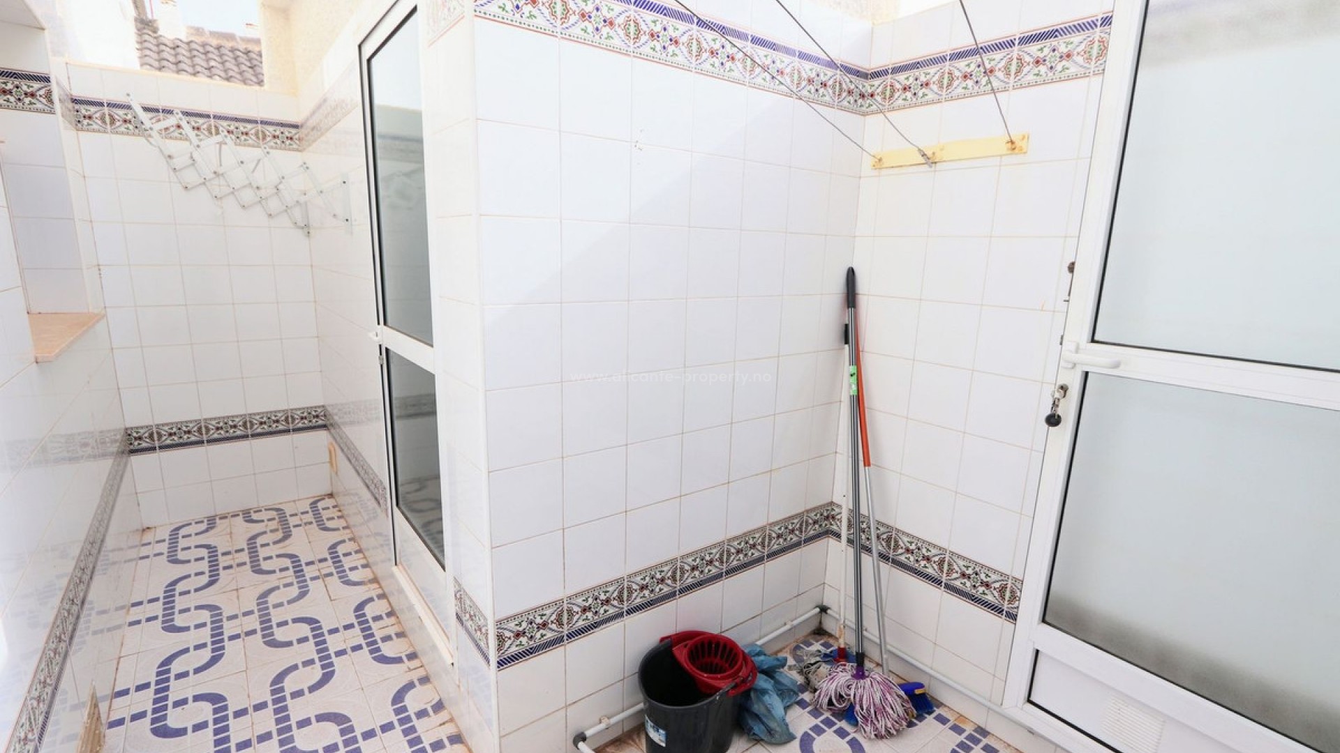 Bungalow in Torre De La Horadada