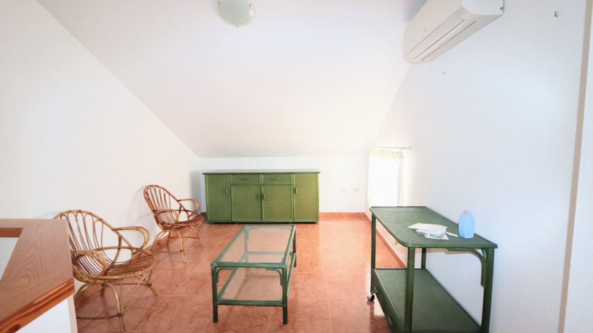 Bungalow in Torre De La Horadada