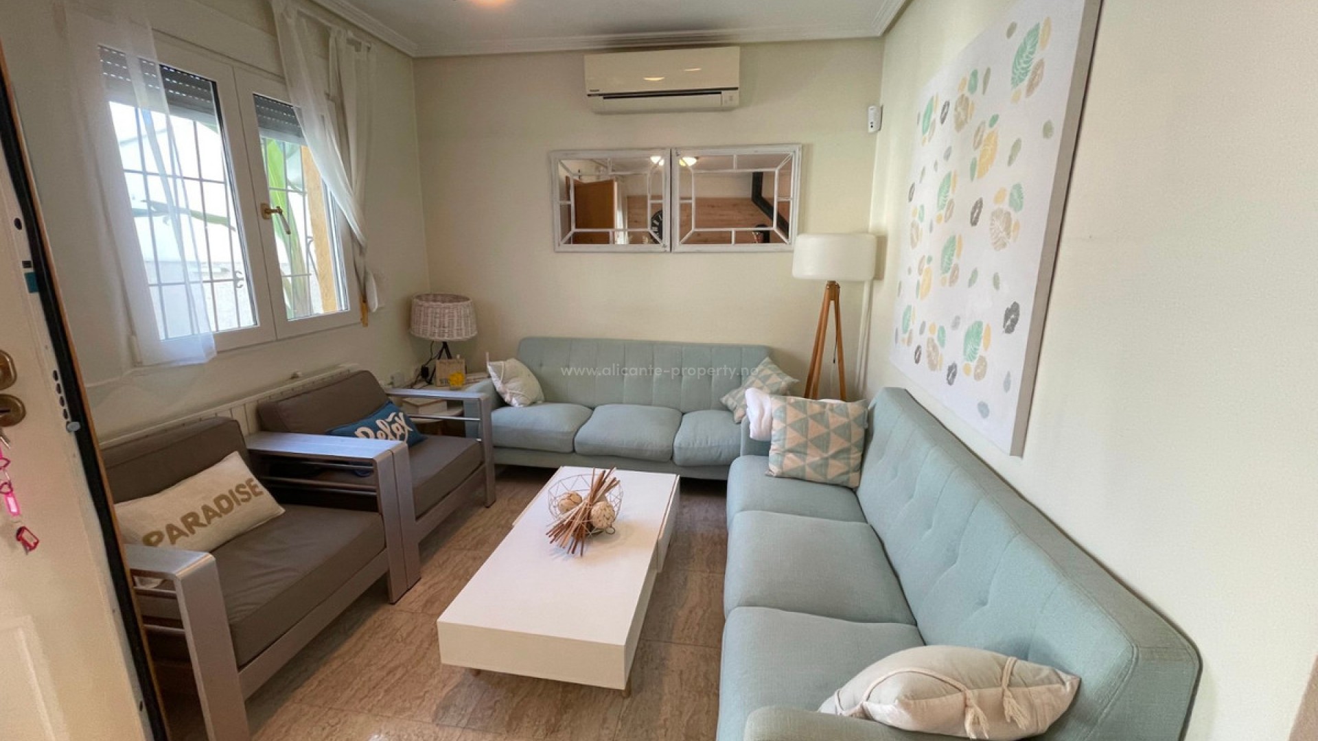 Bungalow in Torre De La Horadada