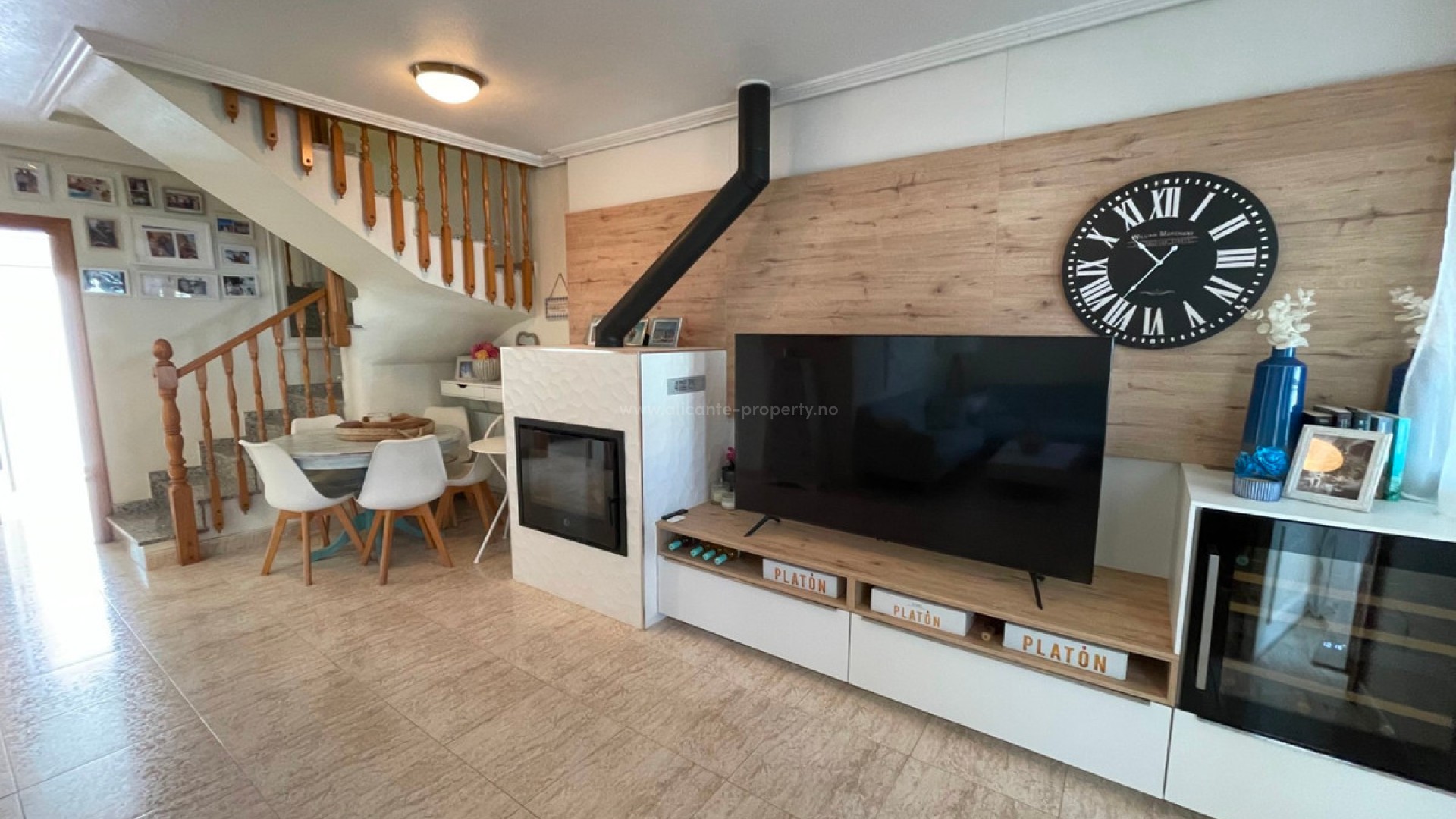 Bungalow in Torre De La Horadada