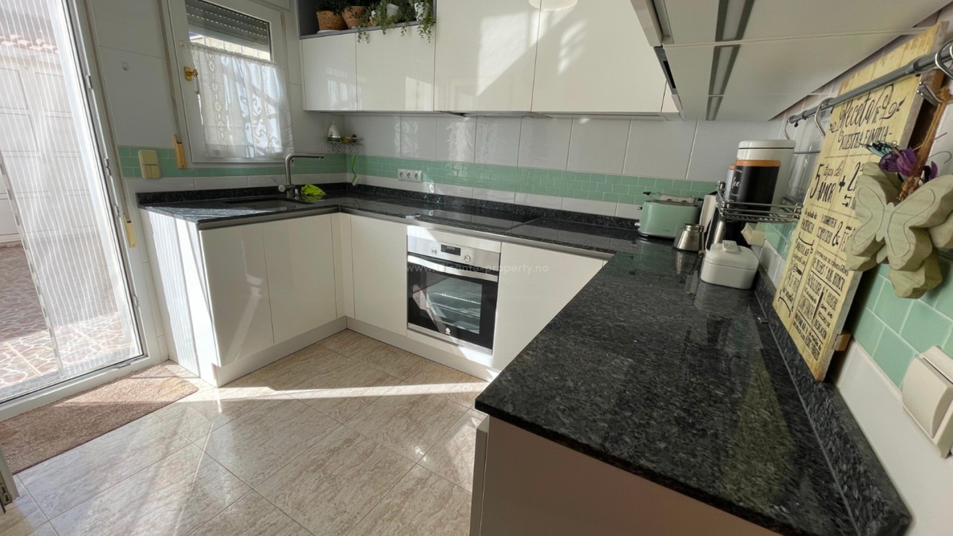 Bungalow in Torre De La Horadada