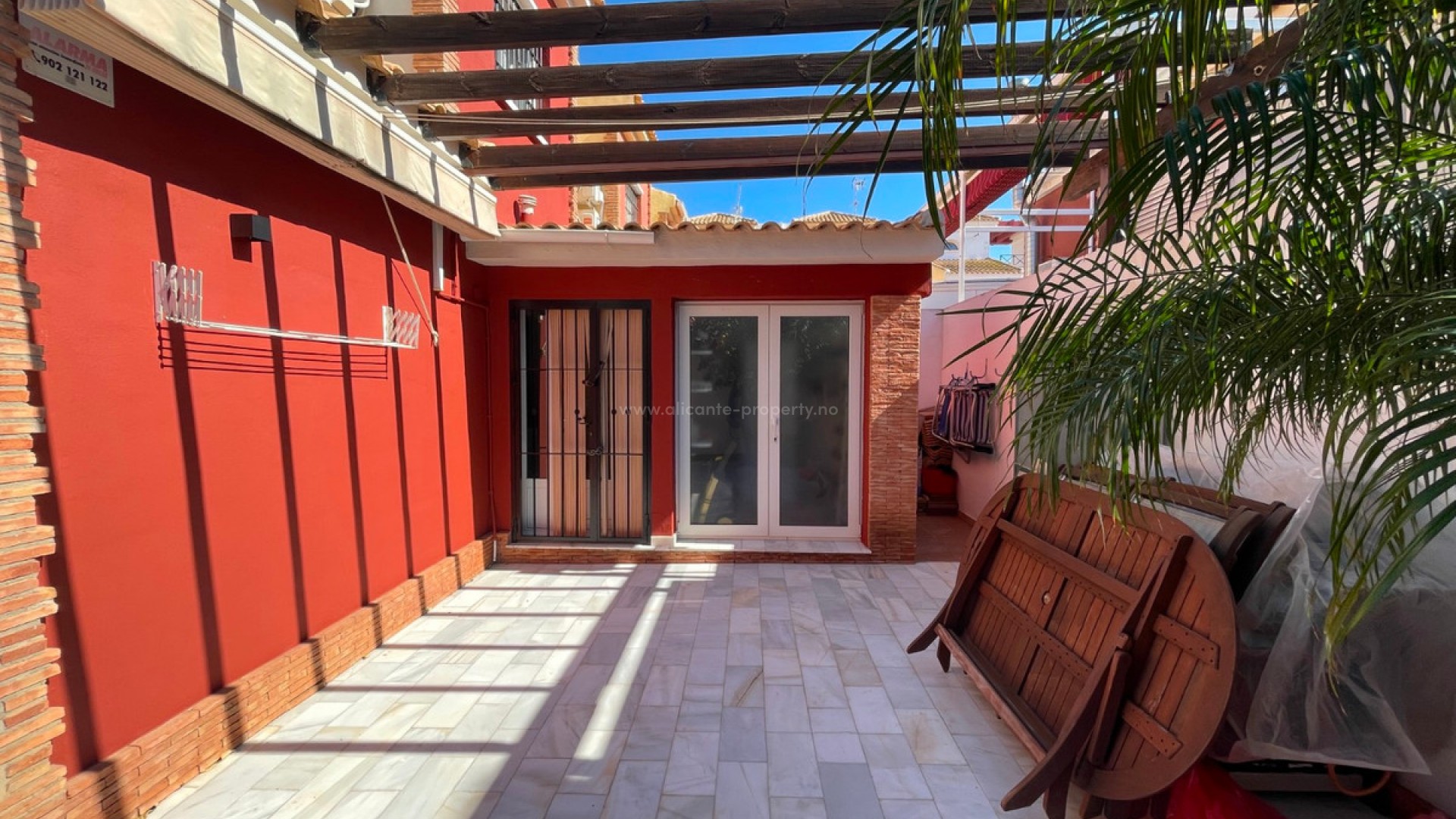 Bungalow in Torre De La Horadada