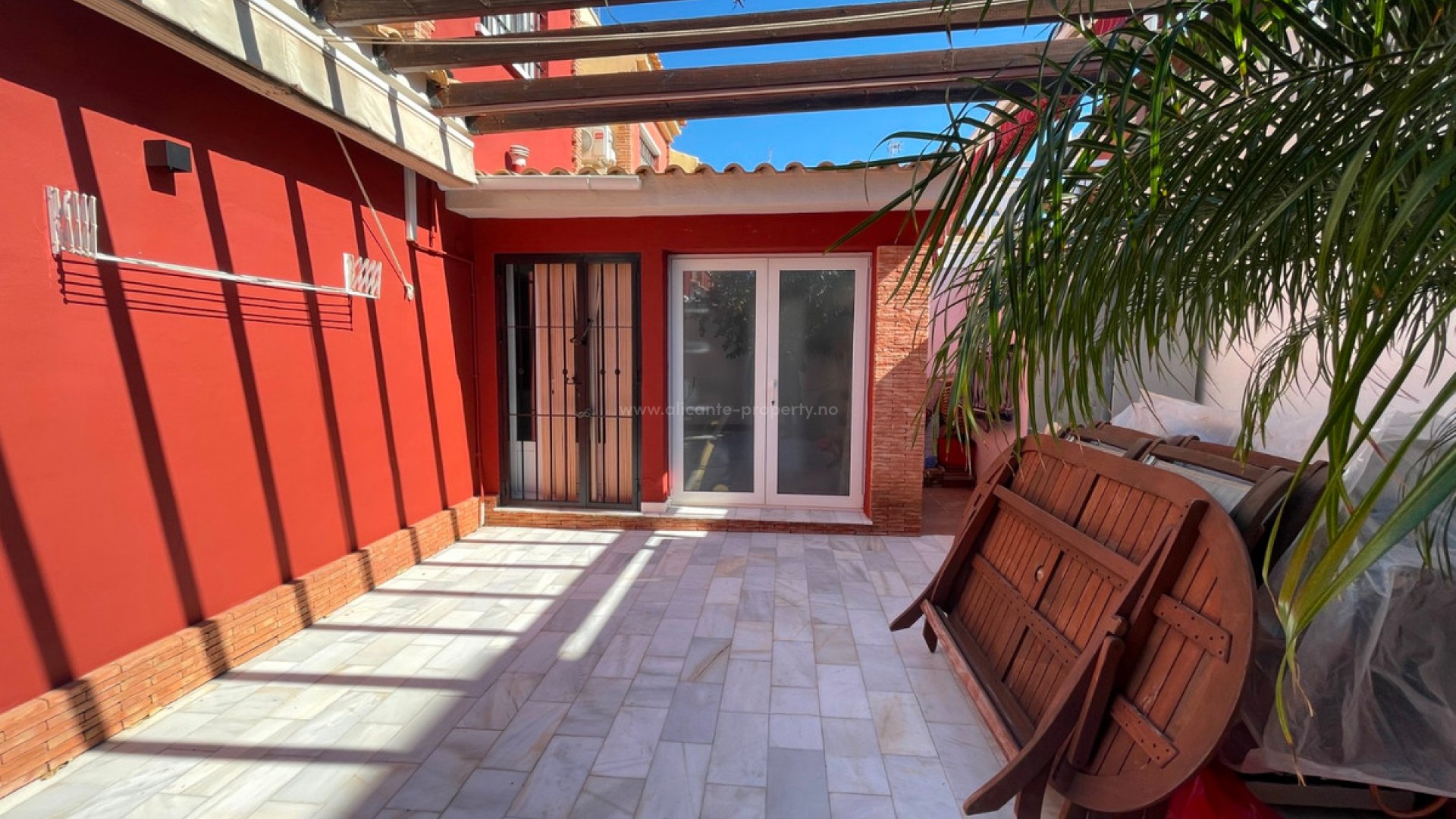 Bungalow in Torre De La Horadada