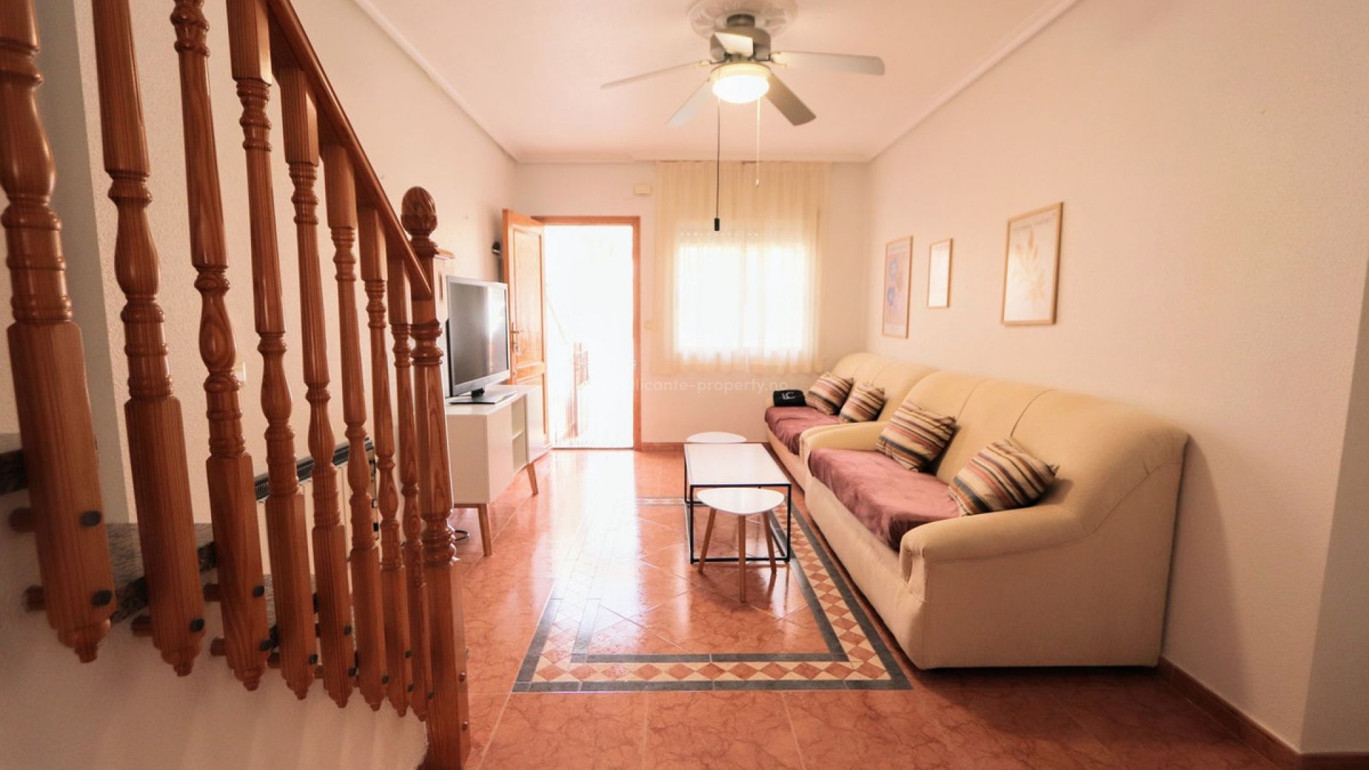 Bungalow in Torre De La Horadada