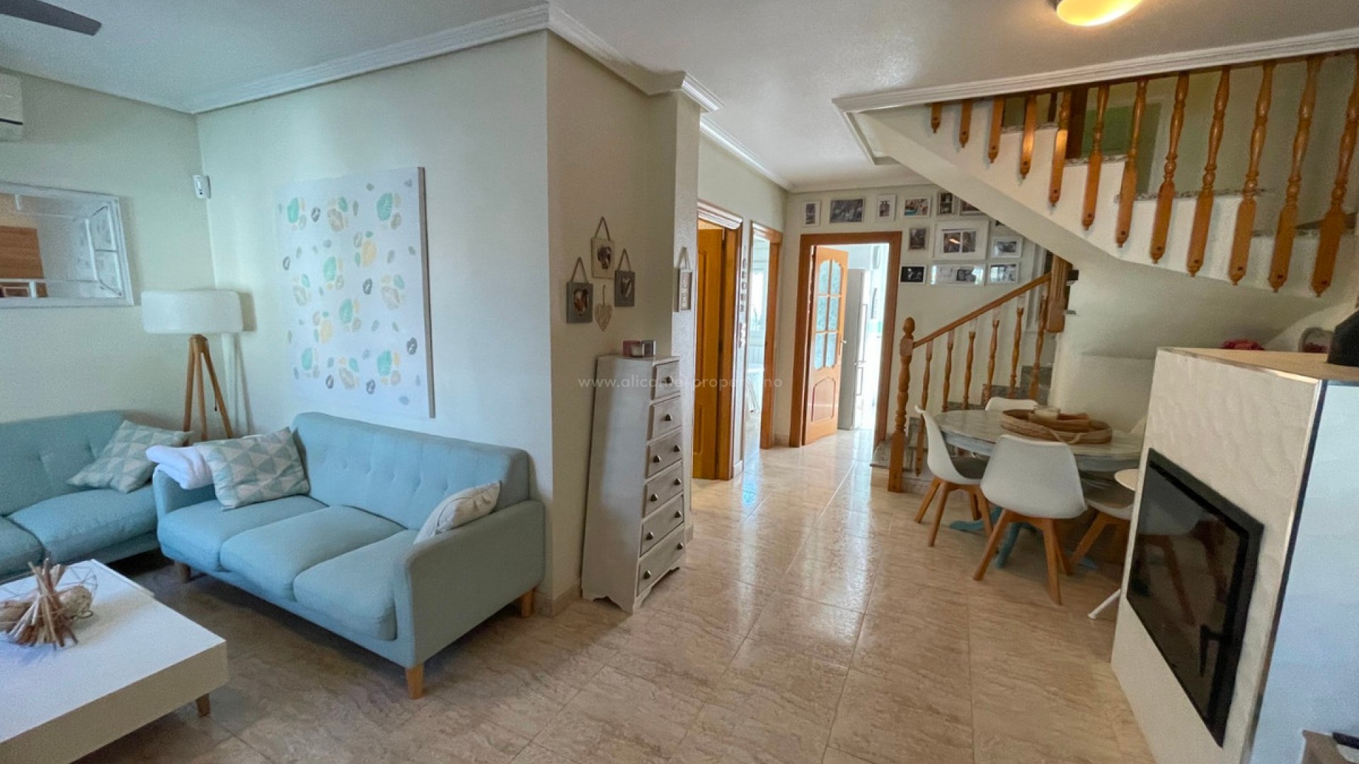 Bungalow in Torre De La Horadada