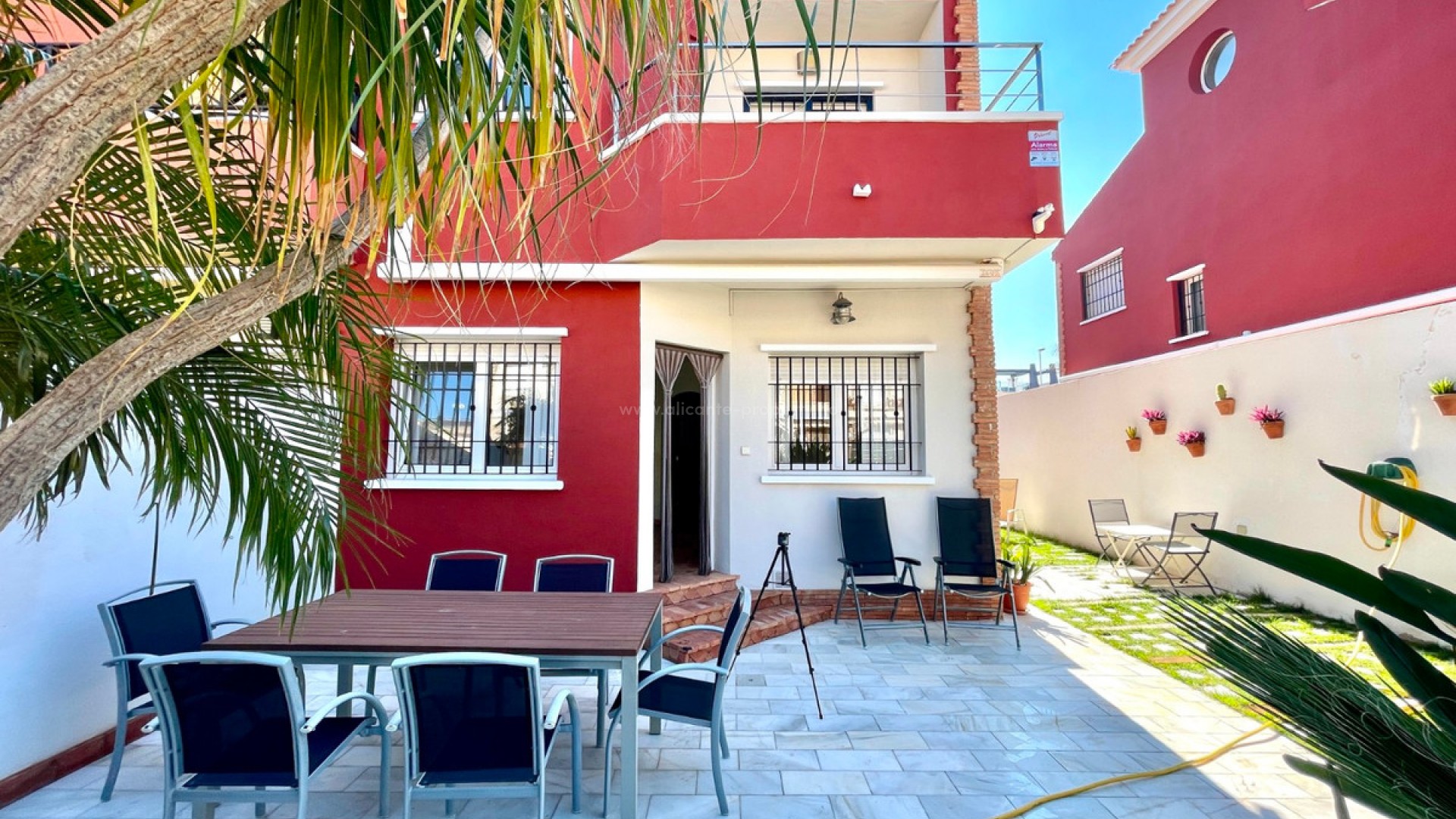 Bungalow in Torre De La Horadada