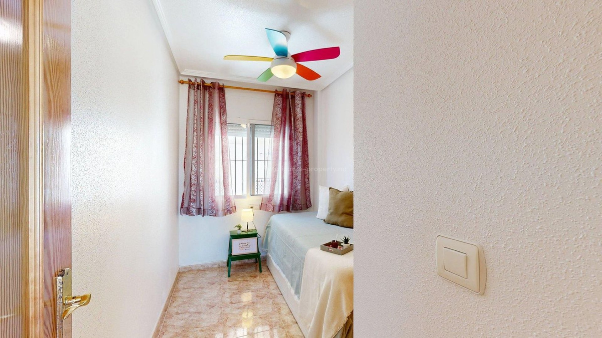 Bungalow in Torre De La Horadada