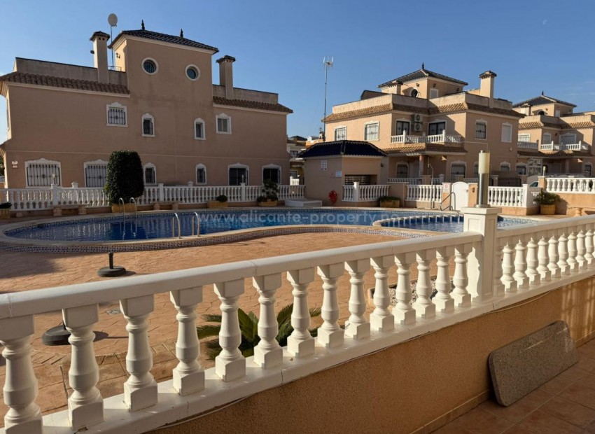 Bungalow in Torre de la Horadada