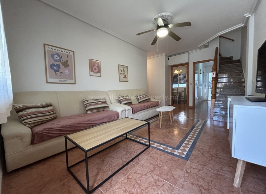 Bungalow in Torre De La Horadada