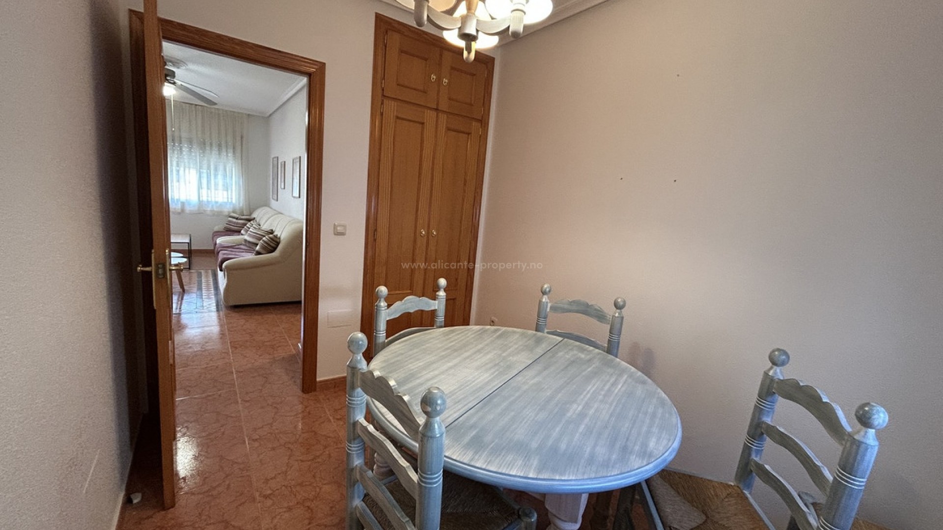 Bungalow in Torre De La Horadada