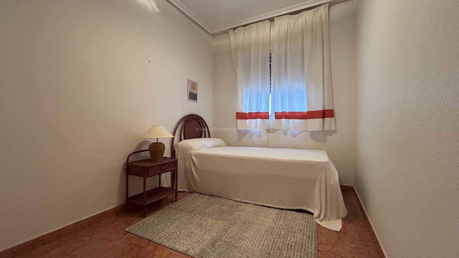 Bungalow in Torre De La Horadada