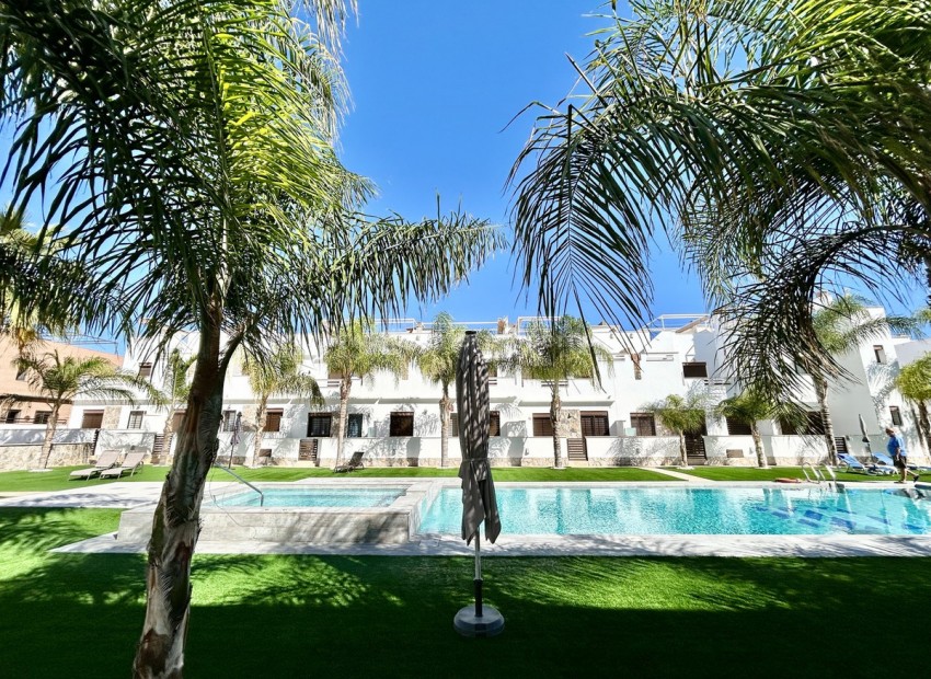 Bungalow in Torre De La Horadada