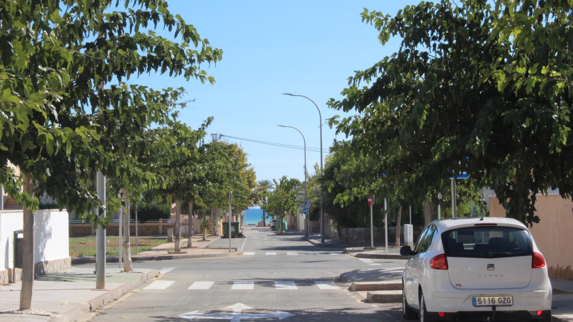 Bungalow in Torre De La Horadada