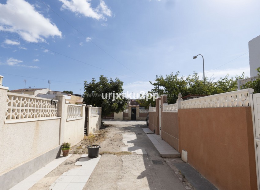 Bungalow in Torrevieja Centro