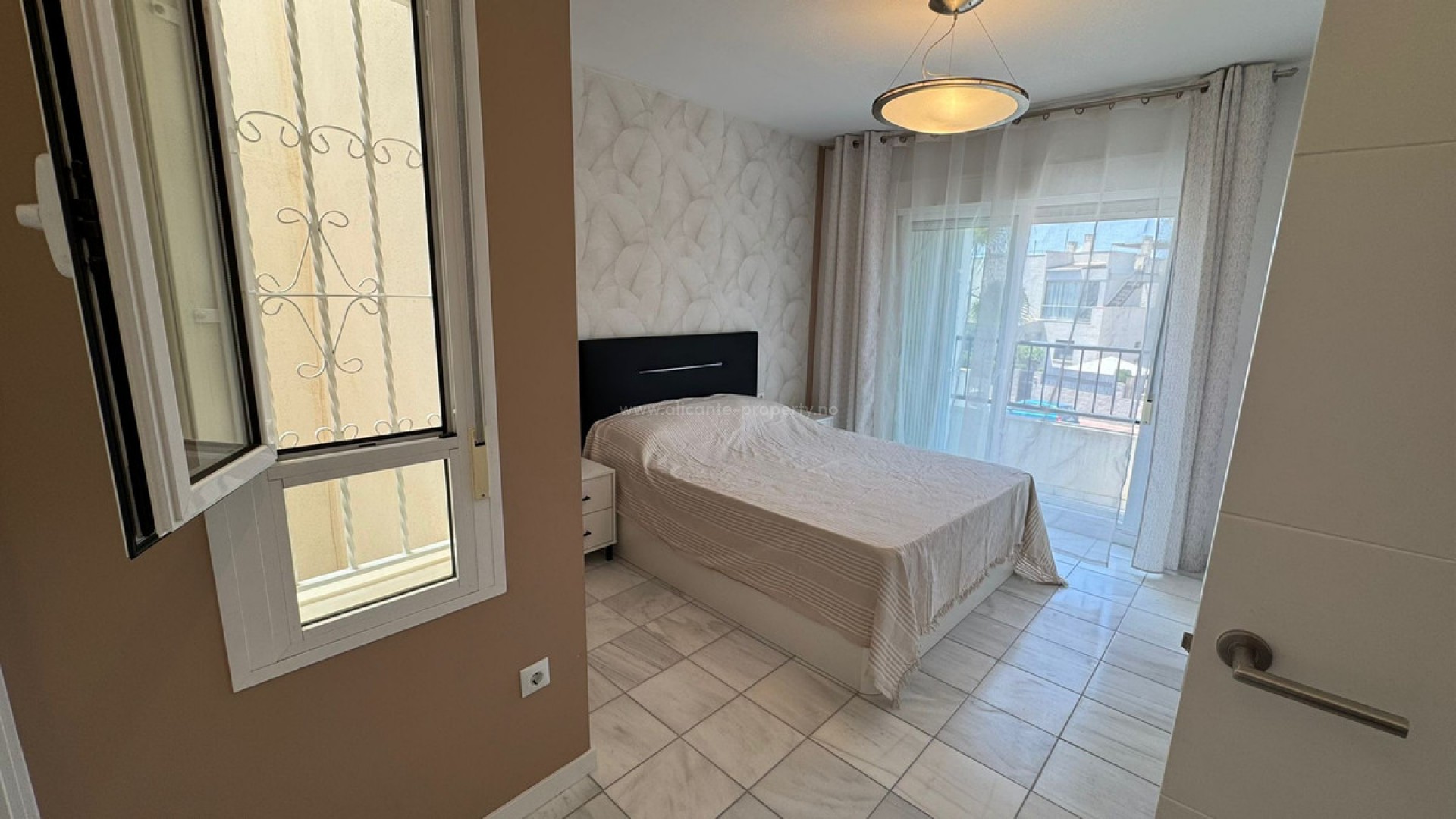 Bungalow in Torrevieja Centro