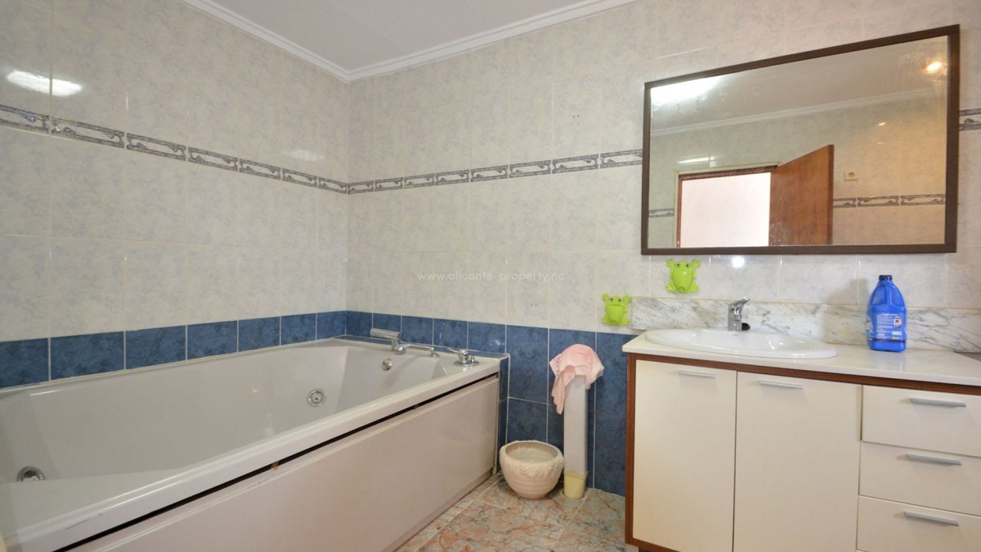 Bungalow in Torrevieja Centro