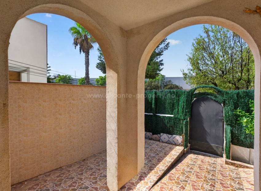 Bungalow in Torrevieja Centro