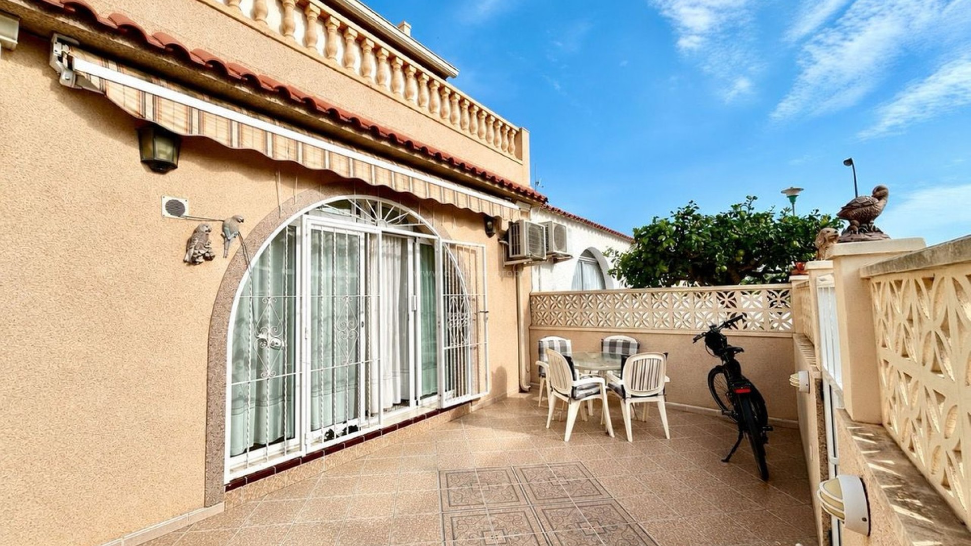 Bungalow in Torrevieja Centro
