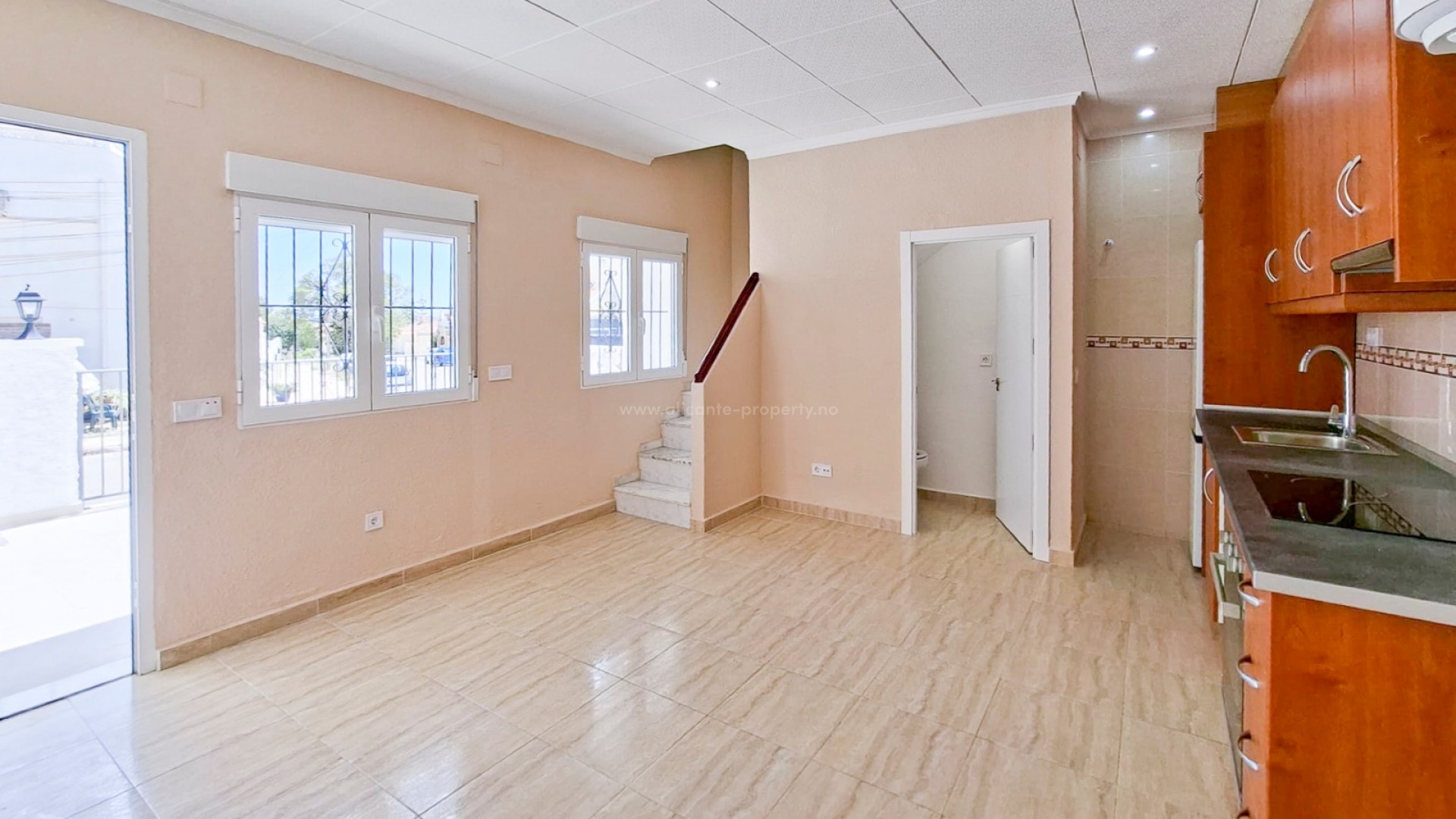 Bungalow in Urb. La Marina