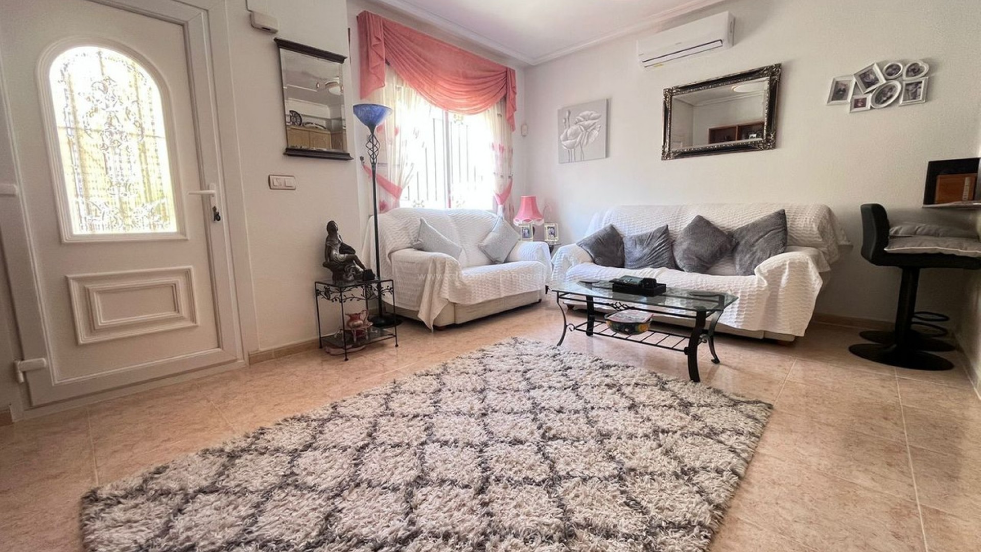 Bungalow in Villamartin