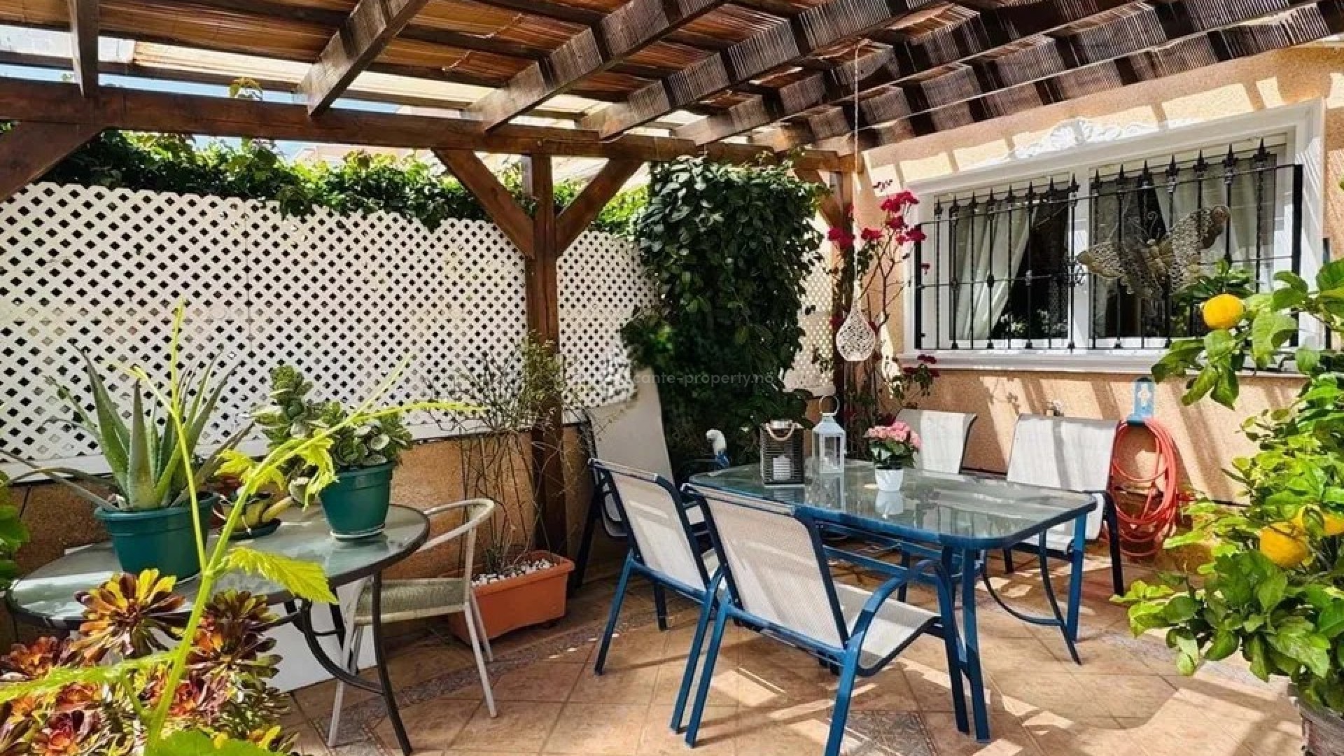Bungalow in Villamartín