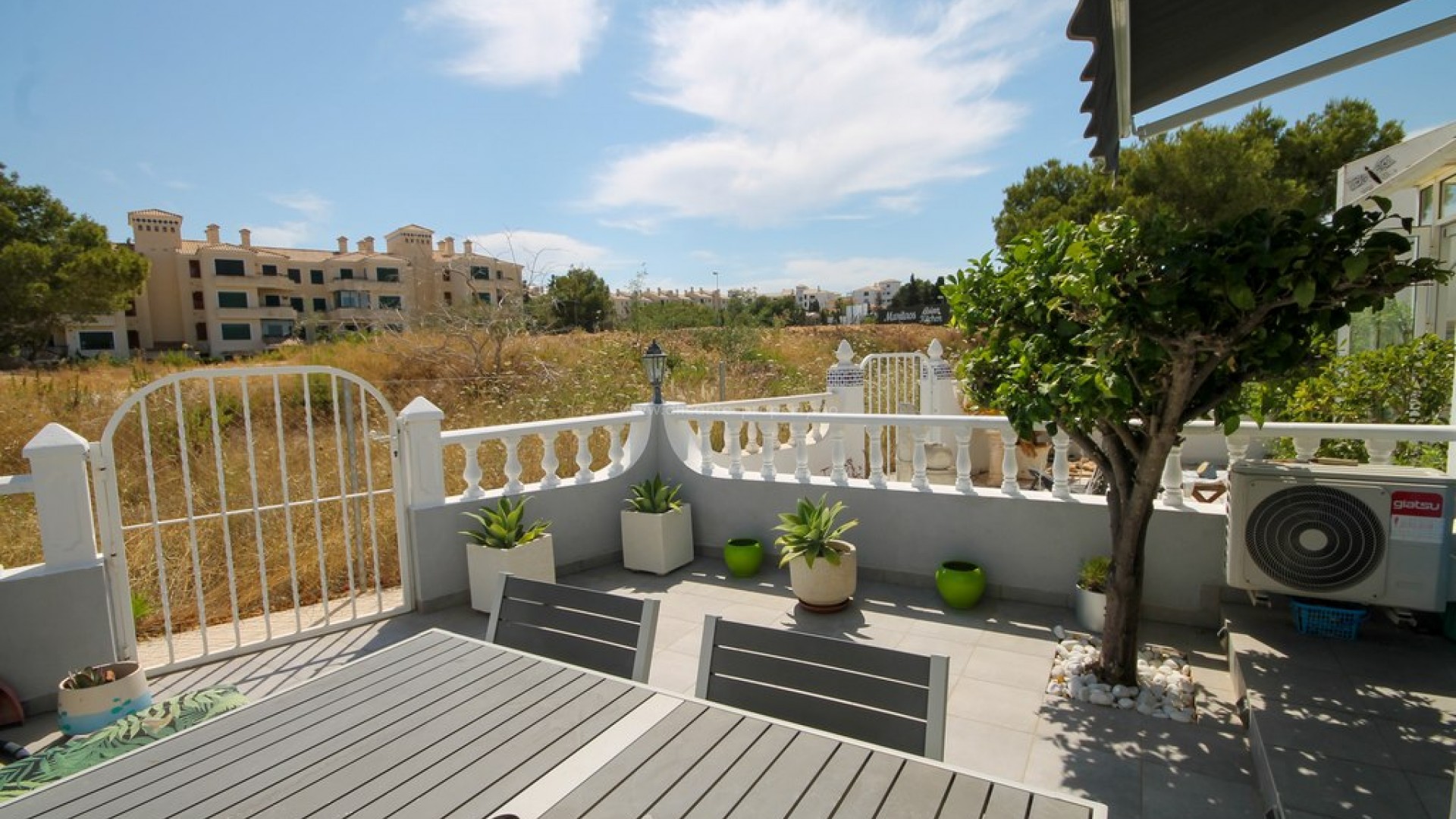 Bungalow in Villamartín