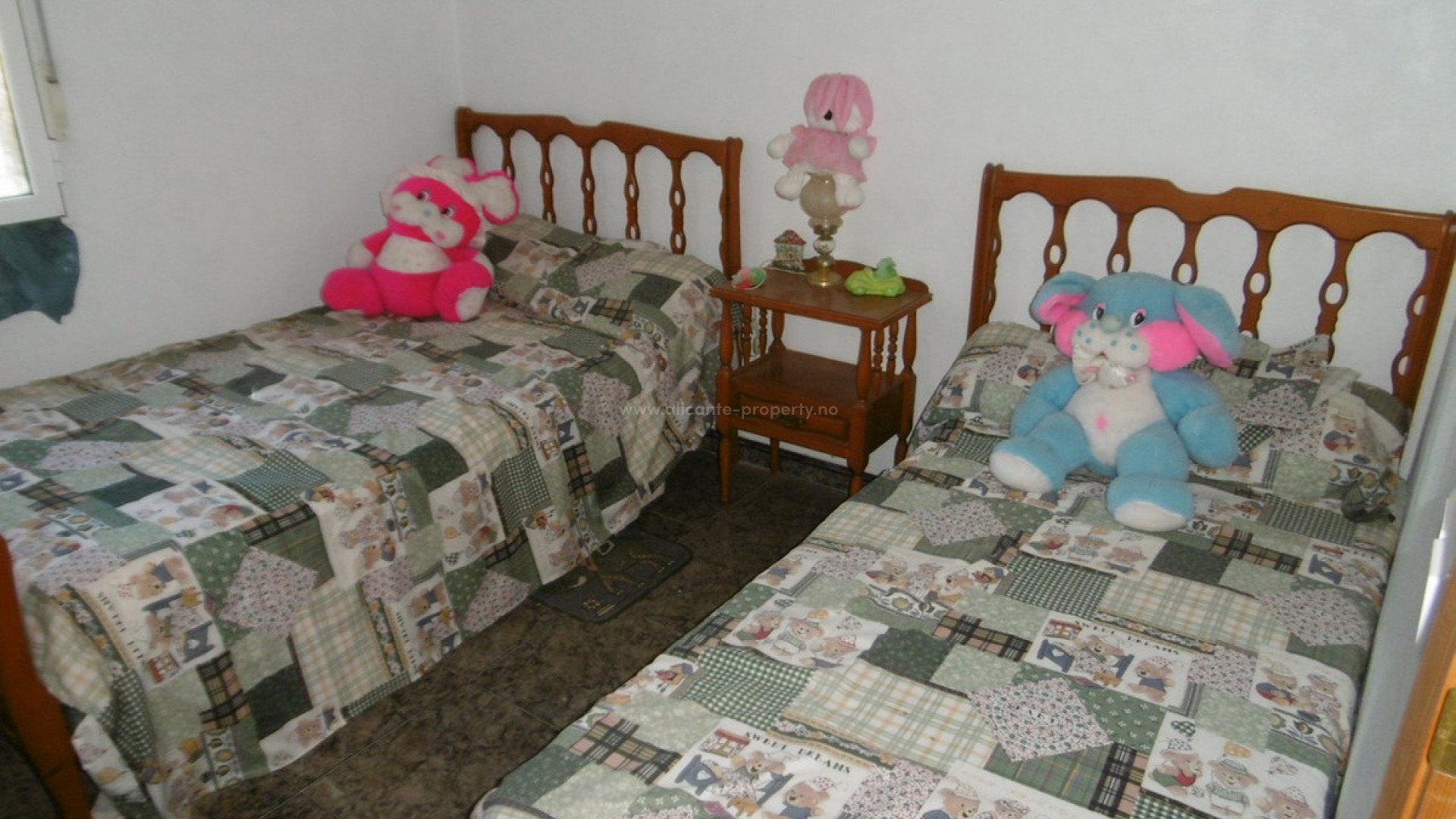 Bungalow in Yecla Centro