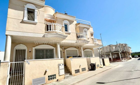 Bungalow - Resale - Almoradí -
                Heredades