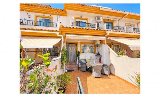 Bungalow - Resale - Daya Nueva - Daya Nueva Centro