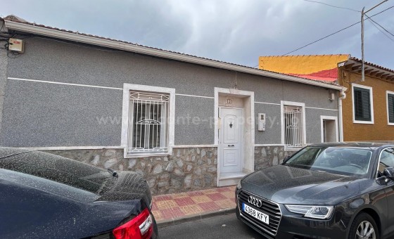 Bungalow - Resale - Jacarilla - Jacarilla