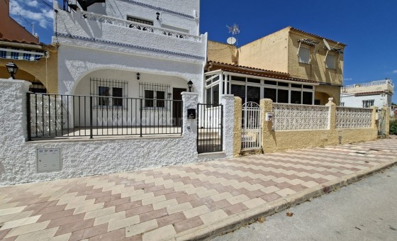 Bungalow - Resale - La marina -
                La Marina