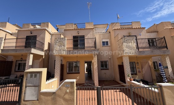 Bungalow - Resale - Los Altos - Los Altos