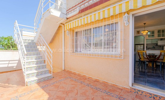 Bungalow - Resale - Los Altos - Los Altos