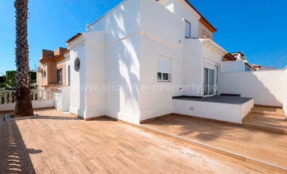 Bungalow - Resale - Los Altos - Los Altos