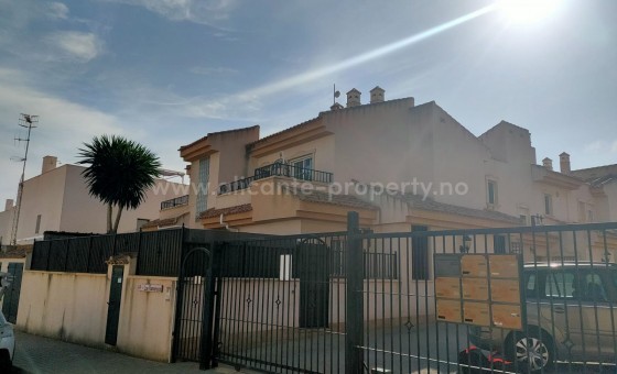 Bungalow - Resale - San Miguel de Salinas - San Miguel de Salinas