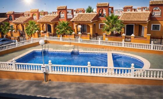 Bungalow - Resale - Torrevieja - Aguas Nuevas