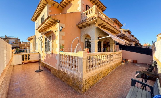 Bungalow - Resale - Torrevieja - Aguas Nuevas