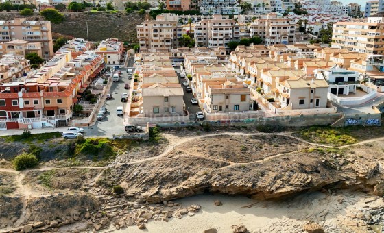 Bungalow - Resale - Torrevieja - Playa De La Mata