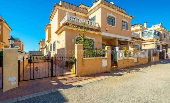 Bungalow - Reventa - Cabo Roig - La Regia