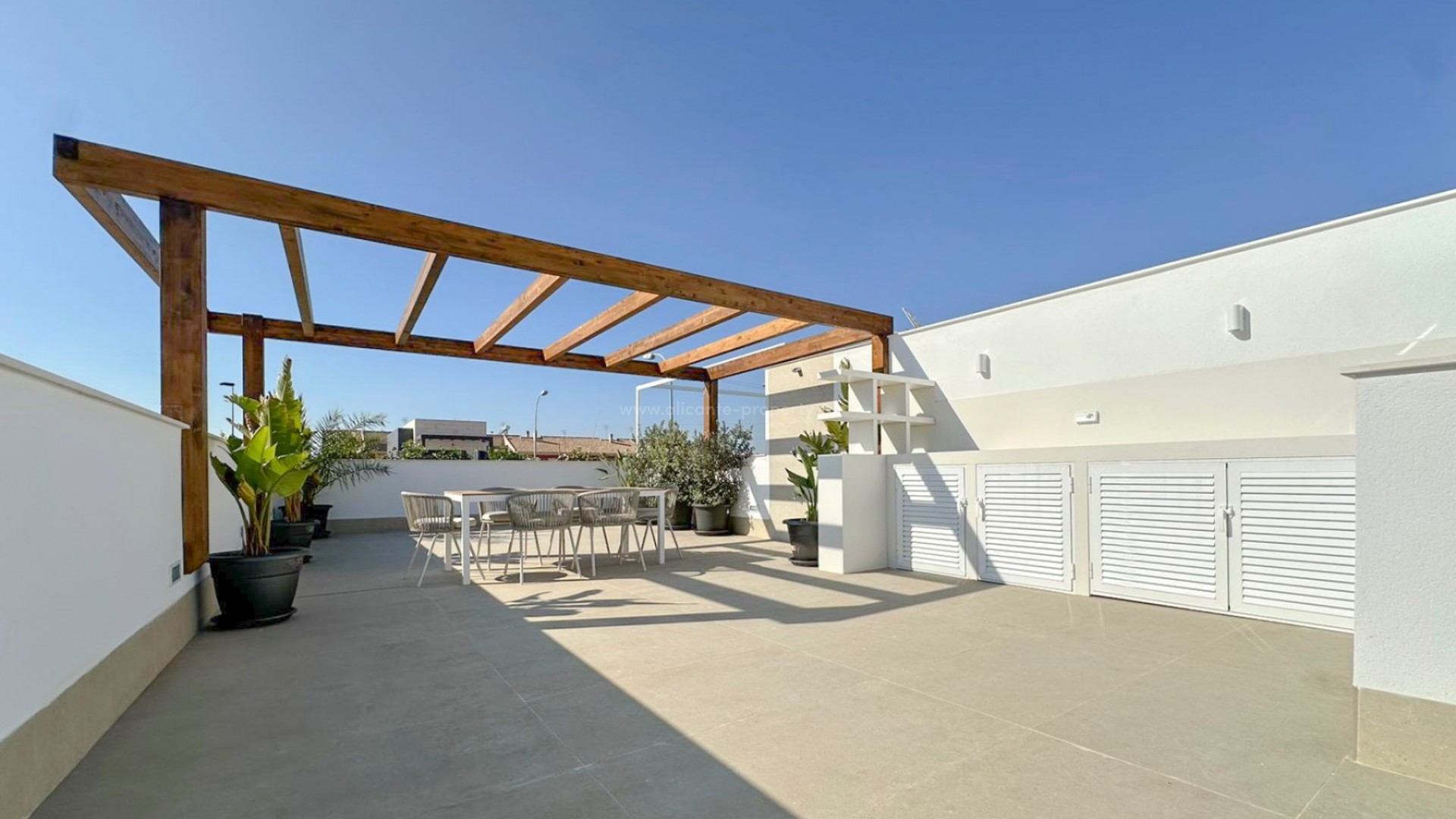 Casa adosada en Santiago de la Ribera