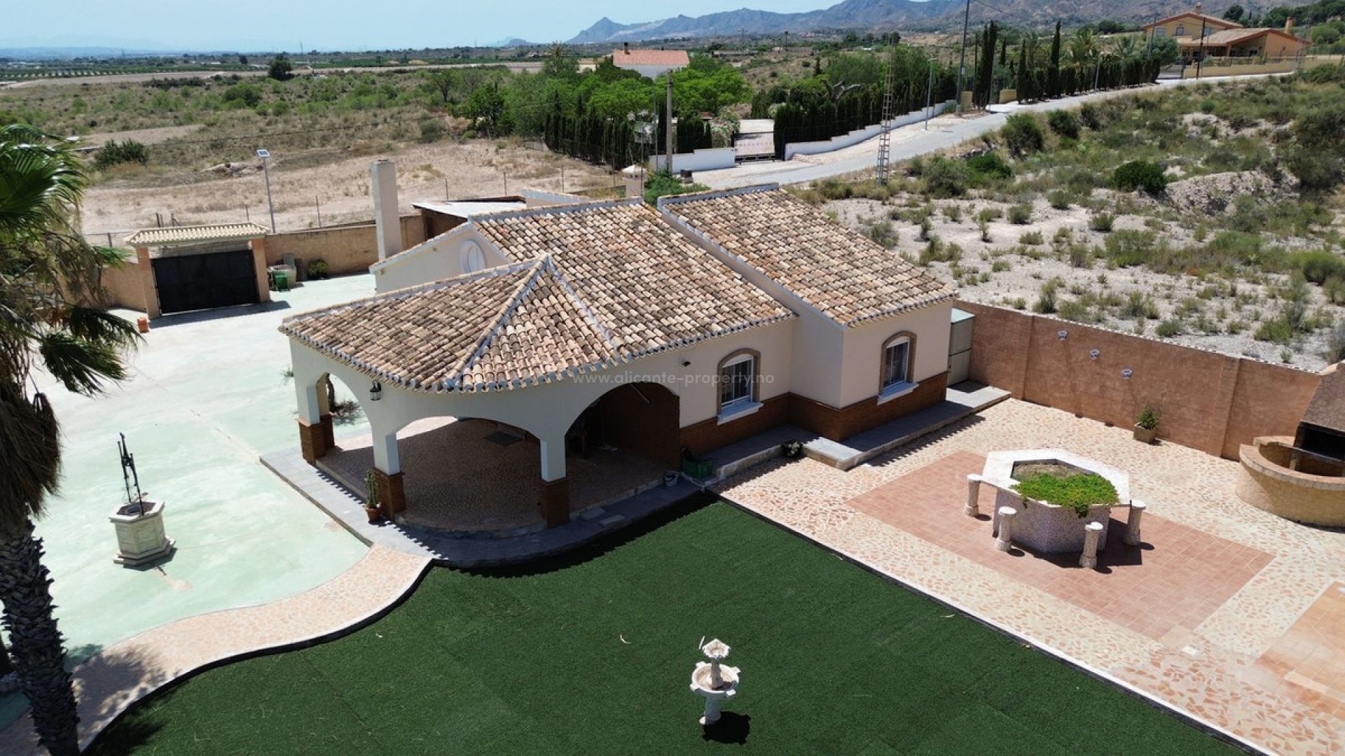 Casa de campo en Albatera Centro