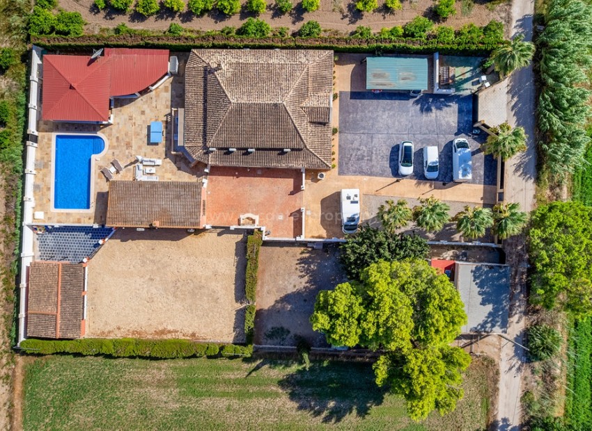 Casa de campo en Almoradi Centro