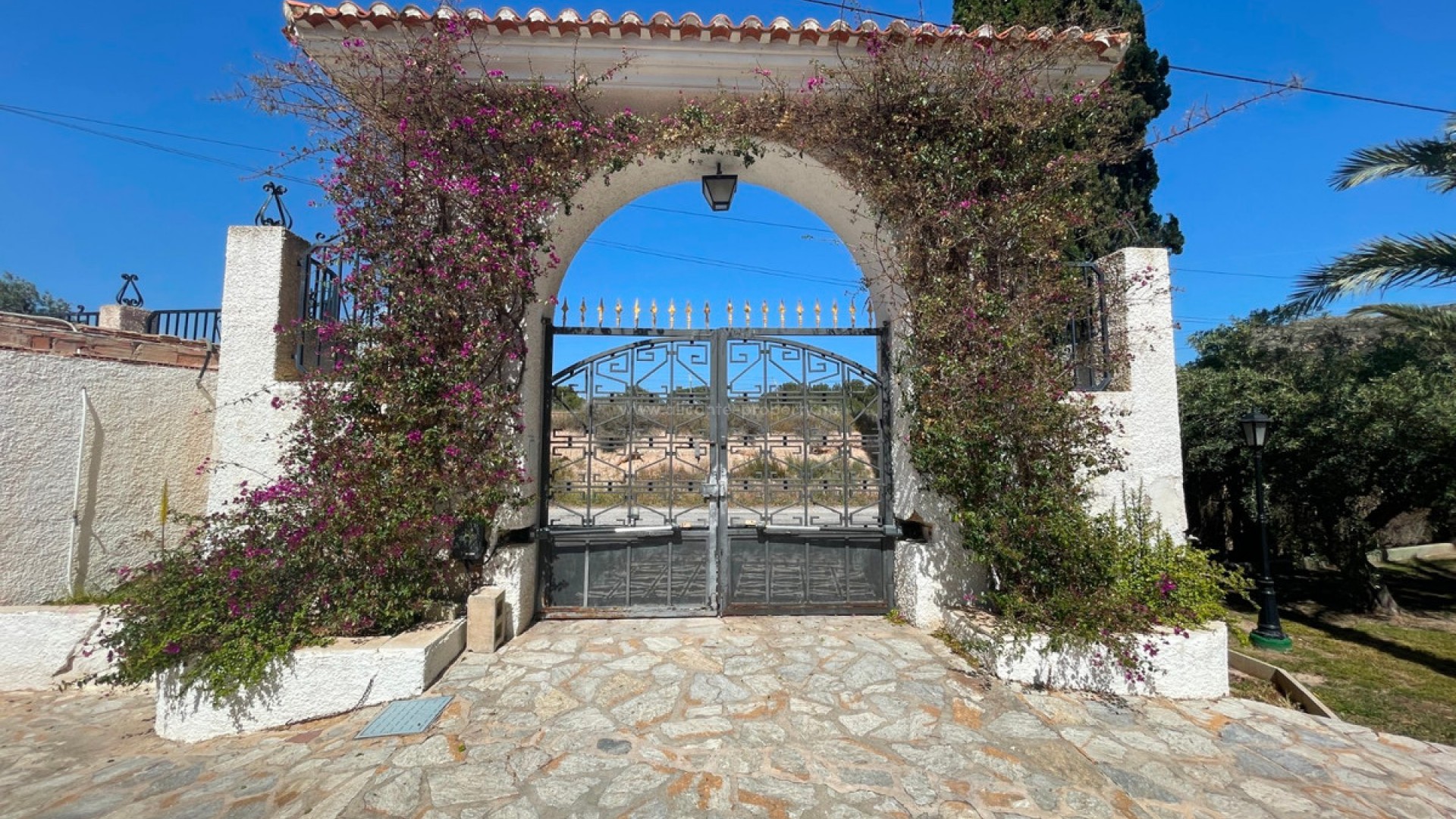 Casa de campo en Elda Centro