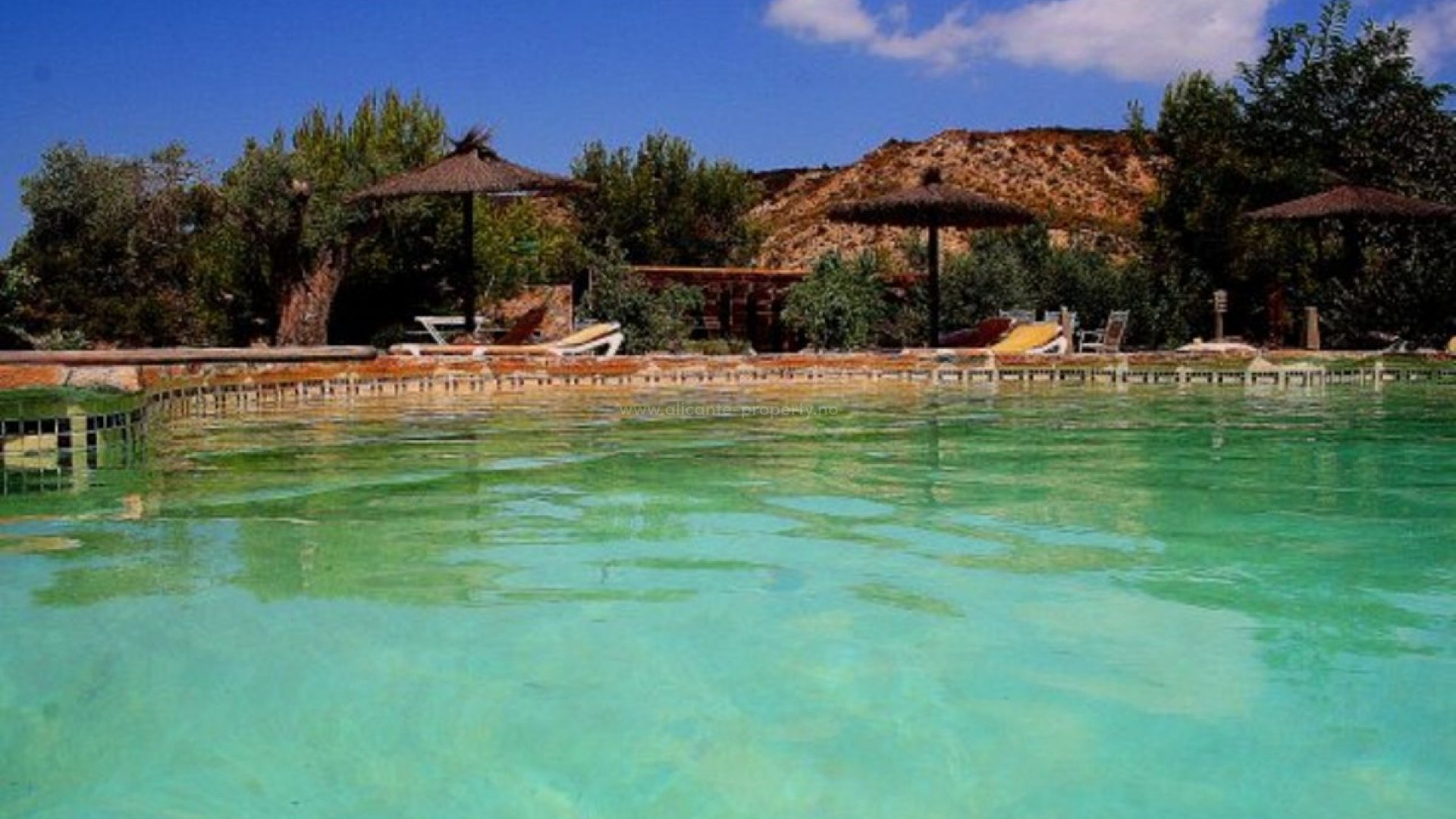 Casa de campo en Gea y Truyols